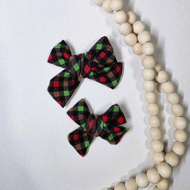 Christmas Plaid Dainty Bow (on clips)