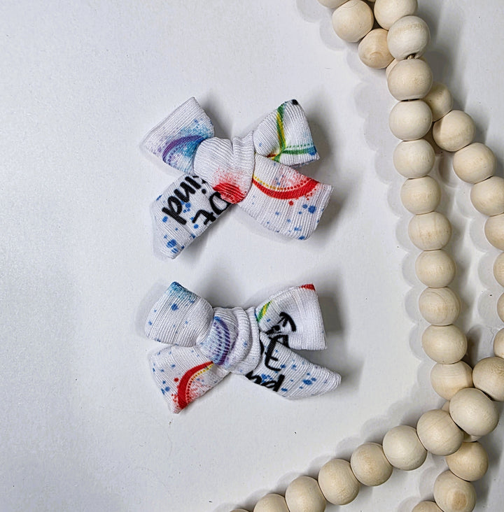 Be Kind Dainty Piggies (on clips)