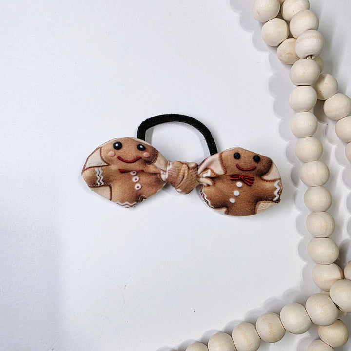 Gingerbreads Pony Bow
