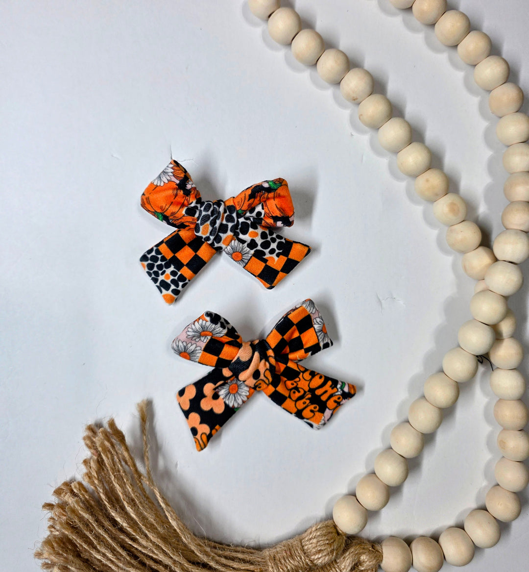 Halloween Babe Dainty Piggies (on clips)