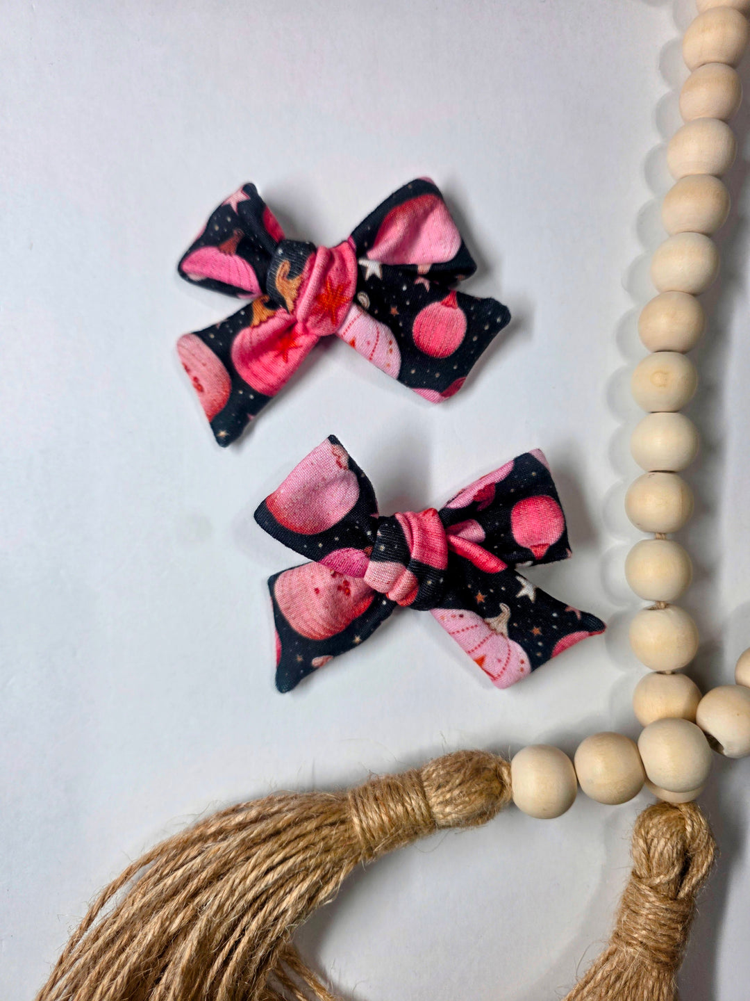 Pink Pumpkins Dainty Bow (on clips)