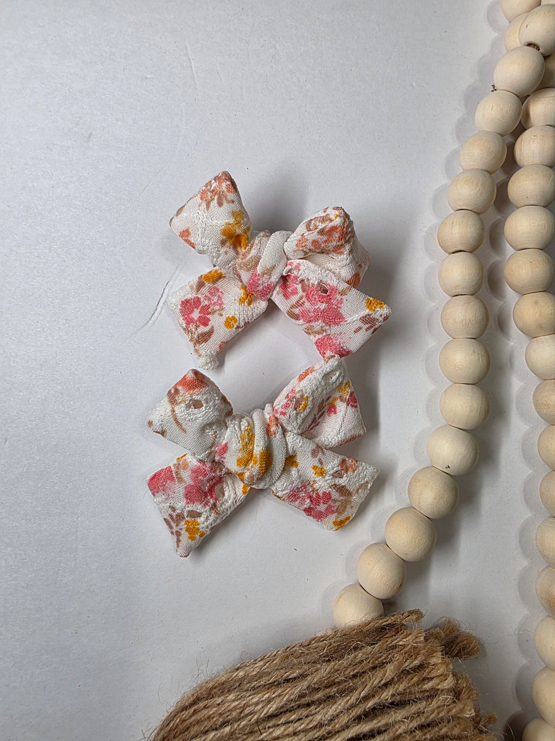 Pink Eyelet Floral Dainty Piggies (on clips)
