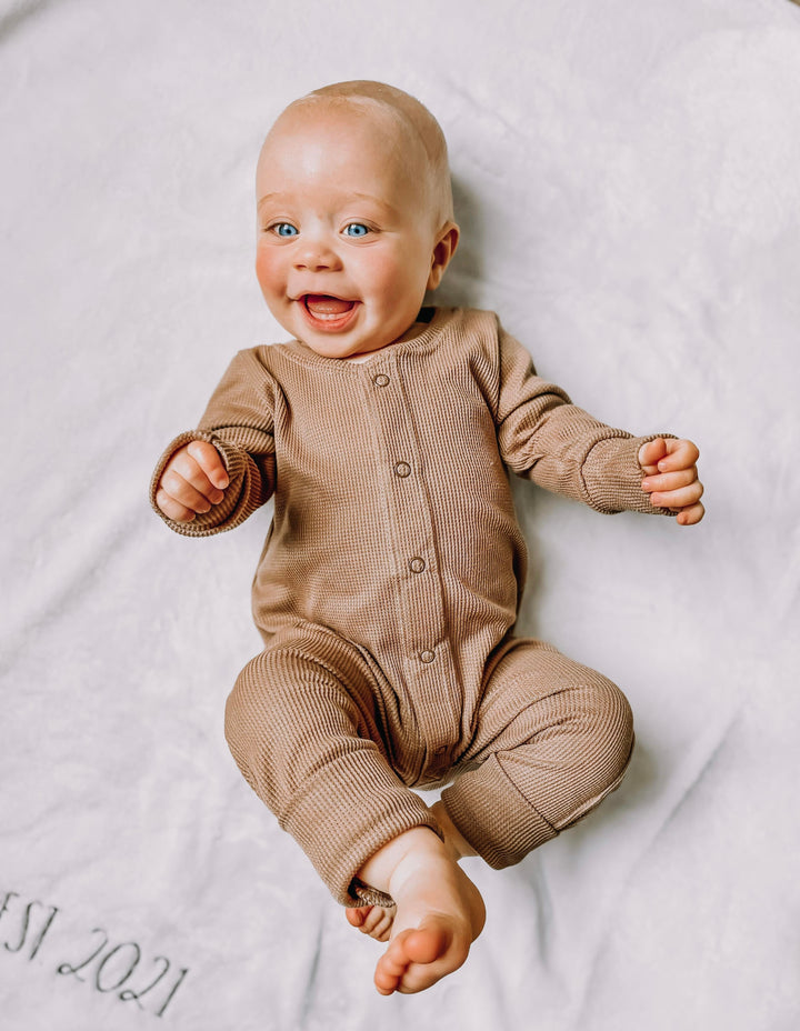 Snappy Lounger Preorder