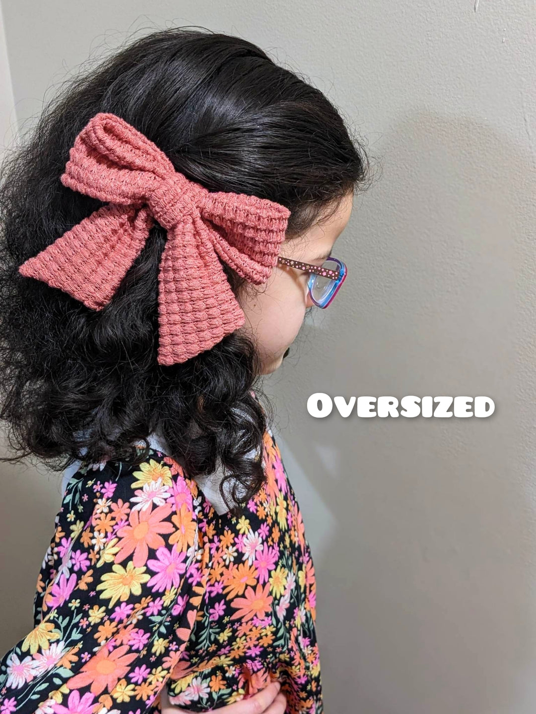 Dainty Bows (on clips)
